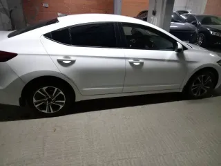 Hyundai Elantra 2018 года, 127,5 лс, 164000 км, АКПП, идентификационный номер (VIN) XWEDB41CBJ0002657