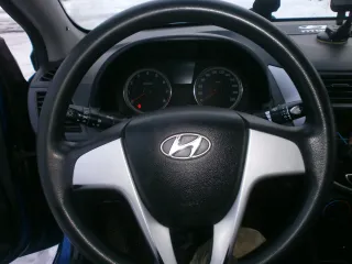 HYUNDAI SOLARIS 1,4 GI MT, 2011. Автомобиль легковой седан марки - HYUNDAI SOLARIS 1,4 GI MT, 2011 года выпуска, идентификационный номер Z94CT41CABR006451, двигатель № G4FA AW203655, кузов № Z94CT41CABR006451, цвет темно-синий, гос. рег. знак М 207 МТ 35; реализуемое имущество является предметом…
