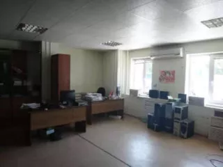 Нежилое помещение площадью 353,9 кв.м, кад. № 36:34:0307023:1471, расположенное по адресу: Воронежская обл., г. Воронеж, ул. Ростовская, д.26, пом.1, находящееся в залоге ПАО Сбербанк.