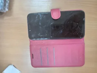 Мобильные телефоны и ноутбук в качестве годных остатков в количестве 26 штук, из них 25 мобильных телефонов и 1 ноутбук. Сотовый телефон марки Itel в корпусе светло-зеленого цвета IMEI 1:355316370505928, IMEI 2:355316370505936. Сотовый телефон Tecno Camon 19. Сотовый телефон марки Samsung IMEI…