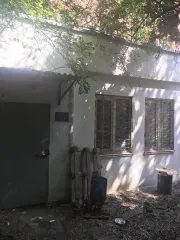 Магазин 62,3 кв. м и земельный участок 144 кв. м по адресу: Волгоградская область, город Волгоград, Центральный район, улица Волгодонская, дом 5. Назначение: нежилое. Площадь здания: 62,3 кв. м, количество этажей: 1. Кадастровый номер здания: 34:34:040033:66. Земельный участок площадью 144 кв. м…