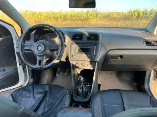 Volkswagen Polo 2014 г.в. VIN-номер XW8ZZZ61ZEG051887, в залоге у ПАО Совкомбанк. Ознакомление с имуществом производится по адресу нахождения имущества с момента публикации сообщения о продаже имущества и до окончания приема заявок по предварительной записи по телефону: +7 977 490-99-37 в рабочие…