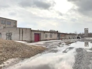 Предприятие (имущественный комплекс) ООО «Русско-высоцкая птицефабрика», состав и характеристики которого указаны в приложении №1 к настоящему сообщению, а также к сообщению ЕФРСБ №19354226 от 05.09.2025. Часть имущества является предметом залога ООО «Управляющая компания «Сигнал» и ФНС России…