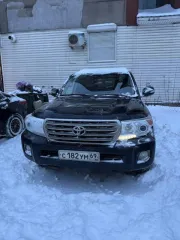 Toyota Land Cruiser 200, 2012 года, 235 л.с., 199544 км, полный привод, АКПП. Марка, модель ТС: TOYOTA LAND CRUISER 200. Ид.№ (VIN): JTMHV05J004095769. Тип ТС: легковой универсал. Категория ТС: В/М1G. Год изготовления ТС: 2012. Кузов (кабина, прицеп): JTMHV05J004095769. ПТС 78 УТ 209994.