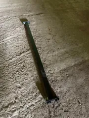 Автомобильный поворотный рычаг управления, без артикула. Вспомогательные инструменты для ремонта транспортных средств в наборах: съемники 2 грузовых места (47 шт.). Ремкомплект шкворня поворотного кулака автомобиля артикул YMSTG004, итого 6 грузовых мест. Насадка-соединитель на автомобильный шприц…