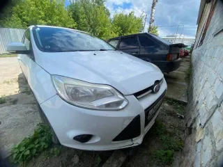 Ford Focus 2012 года, VIN: X9FMXXEEBMCC08836.