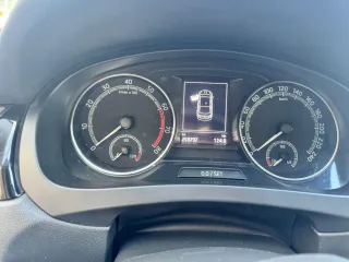 Skoda Rapid 2017 Avtomobil' marki Skoda model' Rapid 2017 g.v. VIN nomer XW8AG2NH1JK114545 Oznamenovanie s imushchestvom osushchestvlyaetsya po mestu ego nakhozhdeniya v rab. dni s 10.00 do 18.00 ch po predvaritel'nomu soglasovaniyu daty i vremeni s finansovym upravlyayushchim po elektronnoy poch
