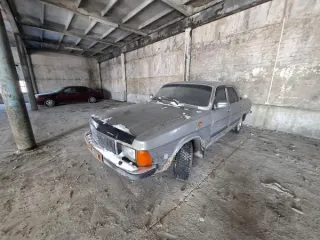 ГАЗ-3102 2005 года, VIN Х9631020061312955. Модель, № двигателя: 40620D * 53152101, кузов № 31020060150874, шасси (рама) № отсутствует, цвет кузова: сильвер. Техническое состояние: удовлетворительное, рабочее. На кузове присутствуют следы повреждения лакокрасочного покрытия, а также сквозная…