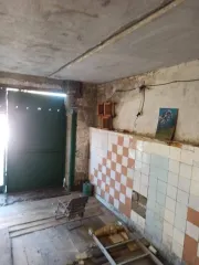 Земельный участок, площадь 23 кв.м., назначение: Земли населенных пунктов, адрес: Россия, Пензенская обл, г Пенза, ул Бийская, дом з/у 2А/106, кадастровый номер: 58:29:3010005:1586. На участке расположен гараж, площадь 18,2 кв.м., назначение: гараж, адрес: Россия, Пензенская обл, г Пенза, ул…
