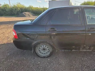Lada Priora, 2012 года выпуска, 97,9 лс, 284000 км. Легковой автомобиль, VIN: XTA217030D0402038, 97,9 л.с., рабочий объем двигателя 1596 куб. см., разрешенная максимальная масса 1578 кг., масса без нагрузки 1163 кг., цвет: сине-черный, г/н: В943РВ69, пробег примерно 284 000 км.