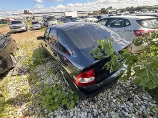 Lada 217230 Lada Priora, государственный регистрационный знак У 447 КА 73, VIN XTA21723080000382 ТС имеет видимые дефекты: коррозия элементов кузова, повреждения лкп, отсутствует передний бампер, отсутствует решетка радиатора. Вид транспорта: Автомобиль Год выпуска: - Государственный…