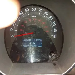 Toyota Sequoia 2016 года выпуска, легковой универсал. VIN: 5TDDY5G17GS14490