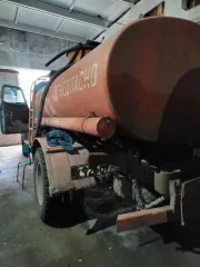 ГАЗ 5312 1988 грузовой автомобиль ГАЗ 5312, 1988 г.в., г/н Х926УО54, VIN: XTH531200J1207208, голубого цвета. Ключей от ТС нет, при визуальном осмотре не на ходу (залог). Год выпуска: 1988. Марка грузовика: ГАЗ. Модель грузовика: 5312. Тип кузова грузовика: Грузовой цистерна. VIN номер…