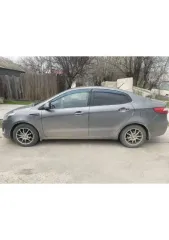 Kia Rio 2015 Kia Rio, 2015 года, 123 лс, 161000 км, АКПП еще Легковой автомобиль Kia Rio, 2015 г.в. идентификационный номер (VIN): Z94CC41BAFR281052, цвет кузова: темно-серый