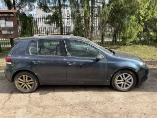 Автомобиль: Volkswagen Golf, 2011 года выпуска, VIN WVWZZZ1KZBW311416, госномер Е 215 РР 799, цвет серо-синий.
