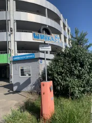 Нежилые помещения 5702.4 кв. м, гараж 2946 кв. м, земельный участок 5220 кв. м, Москва. Нежилые помещения (этаж 1, помещение VI - комната 1, помещение VIа - комната 1, помещение VII - комната 1, этаж 2, помещение IX комнаты 1-41, помещение VIII - комната 41, этаж 3, помещение XI - комнаты 1-42…