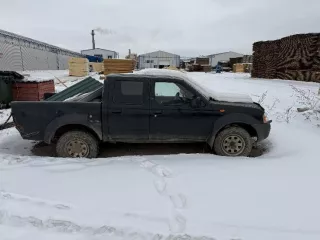 Трактор Т-147-00, снегоболотоход «Тундра», автомобиль Nissan NP300 Pickup, трактор с бульдозерным и рыхлительным оборудованием Б-10М, автомобиль УАЗ Pickup (XTT236320N1015750), вагон на санях 6000*2400 №1, вагон на санях 6000*2400 №2, вагон на санях 6000*2400 №3.