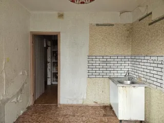 Жилое помещение, 51 кв. м, Московская область: жилое помещение по адресу: Московская обл., пгт. Голубое, ул. Родниковая, корп. 2, кв. 18 (этаж № 5), общей площадью 51 кв.м, кадастровый номер: 50:09:0070106:2721. Вид жилого помещения: жилое. Общая площадь: 51.