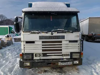 Автомобиль Scania P93M, 1991 г. в., г/н А313АК67, VIN: XLEPM4X2A04294625, мощность двигателя: 220 л. с., объём двигателя: 8475 куб. см., цвет: белый. Отсутствует: ключ зажигания, ПТС, СТС. Имущество продается в том виде, в каком оно есть, и в случае продажи возврату/обмену не подлежит. За скрытые…