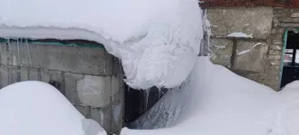 Здание нежилое, 121,4 кв.м, к/н 42:12:0105004:180, адрес: Кемеровская обл., Таштагольский р-н, пгт. Темиртау, ул. Центральная, д. 5а
