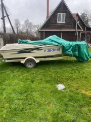 Катер Sea Ray 180BR маломерное судно катер SEA RAY 180BR, бортовой (идентификационный) номер Р70-00КЕ, строительный (заводской) номер: US-SERR6941A101