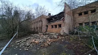 Комплекс, расположенный по адресу: Московская область, Раменский район, сельский округ Ново-Харитоновский, д. Кузяево (подробное описание содержится в информационном сообщении). Общая площадь: 6020.4. Имеются ограничения и обременения (содержатся в информационном сообщении). Кадастровые номера…