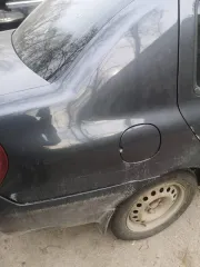 Renault Symbol 2007, модель Renault Symbol 4EX1493. Год выпуска 2007, VIN VF1LB03C538134201. Цвет кузова темно-серый. Номер двигателя K7JA700 RJ53080. Рабочий объем 1390 см³, мощность 75 л.с. (55 кВт), экологический класс второй, тип транспортного средства легковой. Состояние: царапины и вмятины по…