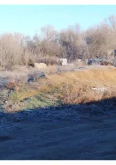 1/3 доли земельного участка 1002 кв.м., г. Ахтубинск, Астраханская область 1/3 доля в праве общей долевой собственности на земельный участок, площадь 1002 кв.м., назначение: земли населенных пунктов, адрес (местонахождение): Обл. Астраханская, р-н Ахтубинский, г. Ахтубинск, ул. Колхозная, дом 93…