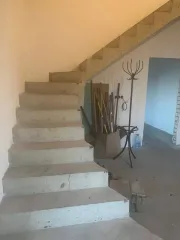 Два дома 152,4 кв.м. и участки 785 кв.м., Орловская обл., Орловский м.о., д. Образцово, ул. Новая, д. 49. Земельный участок кадастровый номер: 57:10:0030801:13613; жилой дом кадастровый номер: 57:10:0030801:19009. Имущество находится в залоге.