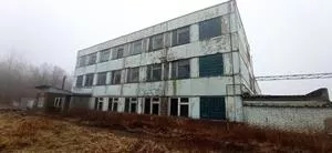 Cклад №14 с АБК-2, назначение: нежилое здание, этажность: 3, общая площадь 3 224,5 кв. м, кадастровый номер 67:25:0010723:399, расположенный по адресу: Смоленская область, Ярцевский район, г. Ярцево, ул. 2-я Машиностроительная, стр. 5/1. Склад №30, назначение: нежилое здание, этажность: 1, общая…