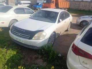 Легковой автомобиль седан Nissan Teana, 2003 г.в, г/н Х203ТО124, VIN отсутствует, модель, номер двигателя VQ23 0216998A, номер кузова J31021342, цвет белый. Рабочее состояние не проверялось, имеет вмятину на заднем бампере. Обременения: залог, запреты судебного пристава-исполнителя на…