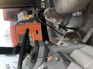 ДТ-75ДЕРС2 2008 года выпуска с бульдозерным оборудованием, государственный номер 1935ВМ36.