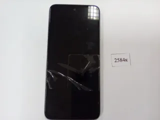 Xiaomi сотовый телефон в силиконовом чехле, б/у. Вид оборудования: мобильный телефон. Состояние объекта: б/у.