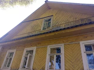 1/2 Жилого здания, площадью 45,4 кв. м, вид права, доля в праве: Общая долевая собственность 1/2, Кадастровый номер: 53:08:0061701:75, адрес: Новгородская область, деревня Опути, улица Транзитная, земельный участок 11 и 1/2 Земельного участка под ним, Площадь: 2721 кв. м, Кадастровый номер…