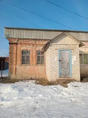 33/100 доли в праве собственности на иные строения, помещения и сооружения, общей площадью 86.50 кв.м, расположенный по адресу: 433383, Ульяновская обл., Сенгилеевский р н., с. Бекетовка, ул. Гагарина д. 104А, кадастровый номер объекта: 73:14:052001:938 и 25/100 доли в праве собственности на…