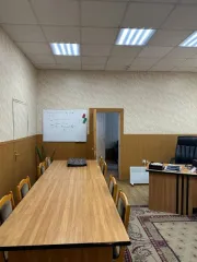 Помещение 188,5 кв. м в Дербенте, Республика Дагестан, по адресу: ул. Гейдара Алиева, ул. Советская, 6. Расположено на 3 этаже, номера на плане: 16-23. Косметический ремонт. Кадастровый номер здания: 05:42:000004:453. Назначение: помещение свободного назначения, за исключением почтовой…