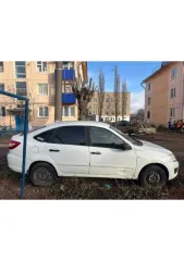 Lada Granta 2017, 87 лс, 160000 км. Транспортное средство LADA GRANTA, 2017, (VIN) XTA219110JY272101. Тех. описание: имеется вмятина на кузове со стороны водительской двери, автомобиль не заводится, скорее всего дело в стартере, дверные карты под замену, отсутствуют колонки и магнитола. Регион…
