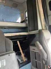 Грузовой автомобиль Freightliner ST120064ST 2005 года, VIN: 1FUJBBCK65LN52611, госномер: Р024ВУ27