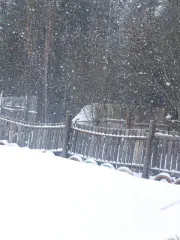 Здание 20 кв.м и земельный участок 908 кв.м в Пермском крае. Земельный участок: категория земель - земли сельскохозяйственного назначения, разрешенное использование - для ведения садоводства, площадь 908 +/- 10 кв.м, местоположение - Пермский край, м.о. Соликамский, садовое товарищество Сад № 5…