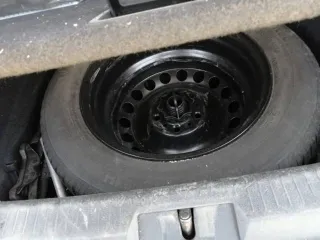 Volkswagen Golf 2013 года, 85 л.с., 296316 км, идентификационный номер (VIN): WVWZZZAUZEW063073