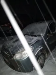 Renault Sandero 2011 года, государственный номер А699УТ43, VIN X7LBSRB1HBH408148, синего цвета. Находится в Кировской области, г. Советск, ул. Фрунзе, д. 40. Имеется трещина на заднем бампере. Имущество обременено арестами и залогом в пользу Банка ВТБ (ПАО). Обращение взыскания в пользу третьего…