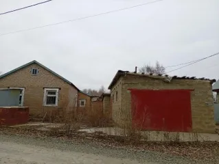 Жилой дом площадью 49,8 кв.м. с кадастровым номером 56:21:1909006:1547 совместно с земельным участком, на котором он расположен, с кадастровым номером 56:21:1909006:75, площадью 445 кв.м. Жилой дом площадью 49,8 кв.м. с кадастровым номером 56:21:1909006:1547 совместно с земельным участком, на…