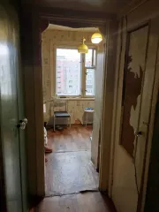 1/2 доли на квартиру, площадь 32.3 кв.м., назначение: Жилое помещение, адрес: Россия, обл Челябинская, г Магнитогорск, ул Жукова, д 7, кв 102, кадастровый номер: 74:33:0307002:3205.