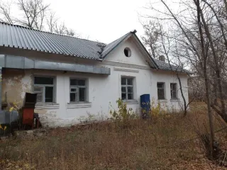 Комплекс зданий (35 строений), 1513,7 кв.м, Самарская область. Объект аренды, площадь 1 513,70 кв. м, номера на поэтажном плане: комплекс зданий (35 строений), адрес (местонахождение) объекта: 443542, Самарская обл, Волжский р-н, Новинки с, База отдыха Молния тер, дом № б/н. Общая площадь: 1513.7…