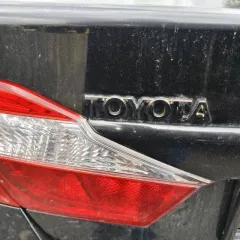 Toyota Camry 2013 года, 181 лс, 500000 км, АКПП. Легковой автомобиль Toyota Camry, идентификационный номер (VIN номер): XW7BF4FK50S044970, год выпуска: 2013, государственный регистрационный знак Т207МХ136. Автомобиль находится в неисправном состоянии, отсутствуют двигатель, АКПП, по кузову имеются…