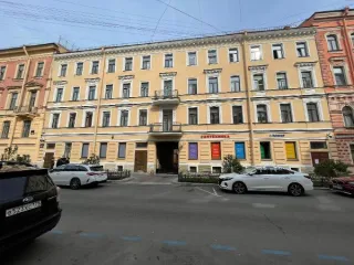 Нежилое помещение, расположенное по адресу: Санкт-Петербург, ул. Моховая, д. 42, литера. А, пом. 23-Н, площадь 23,3 кв.м, назначение: нежилое, наименование: нежилое помещение, этаж № 1, кадастровый номер 78:31:0001266:2764. Право собственности подтверждается записью в Едином государственном реестре…