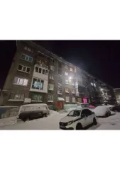Квартира 50,5 кв.м, Воркута, Республика Коми. Квартира в Воркуте, 50,5 кв.м, 1 комн. Недвижимое имущество - жилое помещение – квартира, находящаяся в залоге у АО «ТБанк», площадью 50,50 кв.м, кадастровый номер: 11:16:1704004:731, расположенная по адресу: Республика Коми, г. Воркута, ул. Дончука, д…
