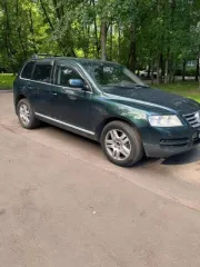Volkswagen Touareg, 2004 года, 220 лс, 284914 км, полный привод, АКПП. Легковой автомобиль Фольксваген Туарег, 2004 года выпуска, цвет: Темно-зеленый, VIN: WVGZZZ7LZ4D062607. Транспортное средство является предметом залога по требованиям Карапетян Даниэла Джонивича, залог подлежит прекращению по…