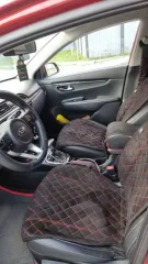 Kia Rio 2018 Kia Rio, 2018 года, 123 лс, 196814 км, АКПП Автомобиль марки Kia Rio, 2018 года выпуска, VIN - Z94C341BBJR072775, ГРЗ - С084ОА72. Учтено техническое состояние: имеются коррозийные повреждения, с левой стороны разбит передний бампер. Требуется химчистка салона.