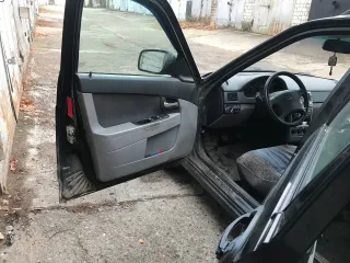 Автомобиль марки Lada модель Priora 2011 года выпуска, VIN XTA217130B0067435, цвет черный. Ознакомление с имуществом осуществляется по предварительной записи по телефону 89679023635 в городе Чайковский Пермского края.